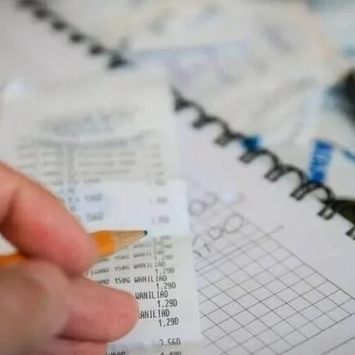 Φορολογικές δηλώσεις: Στις 25 Απριλίου η αυτόματη υποβολή των προεκκαθαρισμένων δηλώσεων εισοδήματος