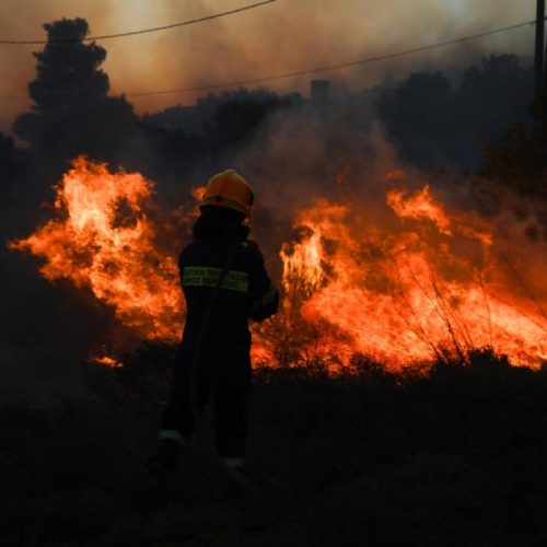 Πριν αρπάξει φωτιά, έxουμε καεί – «πυριτιδαποθήκες» σε όλη την χώρα!