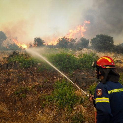 Τρίπολη: Χειροπέδες σε 2 άτομα για εμπρησμό