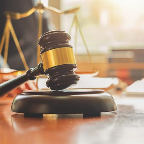ΔΙΚΑΣΤΙΚΟ ΚΑΝΟΝΙ ΣΕ FUNDS: ΙΔΙΩΤΗΣ ΠΕΤΥΧΕ ΔΙΑΓΡΑΦΗ ΧΡΕΩΝ ΜΑΜΟΥΘ ΥΨΟΥΣ 10 ΕΚΑΤΟΜΜΥΡΙΩΝ ΕΥΡΩ!