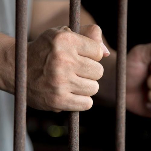 Στο έλεος των αλλοδαπών παραβατικών η Ελλάδα: Στο 55% οι αλλοδαποί στις φυλακές!