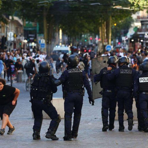 «ΣΥΝΑΓΕΡΜΟΣ» στη Γαλλία: Πυροβολισμοί στη Νίμ – Πληροφορίες για τραυματίες!