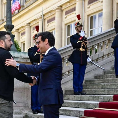 Η ΕΕ προσφέρει τη δική της «win-win» συμφωνία για τα ορυκτά στην Ουκρανία