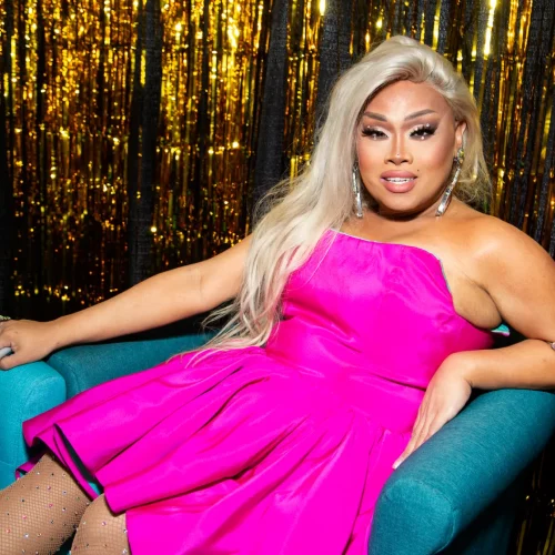 Jiggly Caliente: Πέθανε ξαφνικά η γνωστή «drag queen»