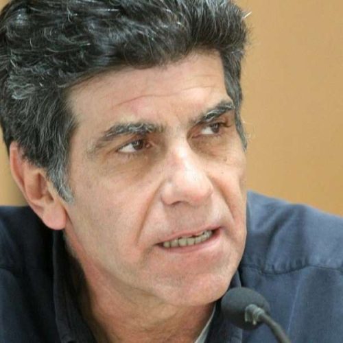 Γιάννης Μπέζος: «Δεν πολυβλεπόμαστε με τη Δήμητρα Παπαδοπούλου, ο Σπύρος κάνει περισσότερη παρέα»