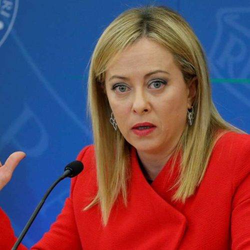 Πως «σχολίασε» η Μελόνι τις κριτικές του Μερτς για την κουλτούρα του MAGA
