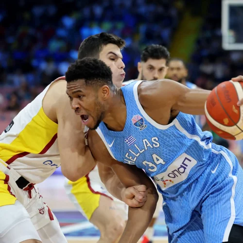 EuroBasket 2025: Η Εθνική «άλωσε» την Ισπανία με 90-86 και εξασφάλισε την κορυφή του ομίλου – Τώρα κόντρα στο Ισραήλ στους 16!
