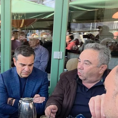 Ο ΑΜΕΤΑΝΟΗΤΟΣ ΠΡΟΔΟΤΗΣ ΤΣΙΠΡΑΣ ΚΑΝΕΙ ΟΝΕΙΡΑ ΓΙΑ ΜΕΓΑΛΕΙΩΔΗ ΕΠΙΣΤΡΟΦΗ ΣΤΗΝ ΠΟΛΙΤΙΚΗ ΣΚΗΝΗ