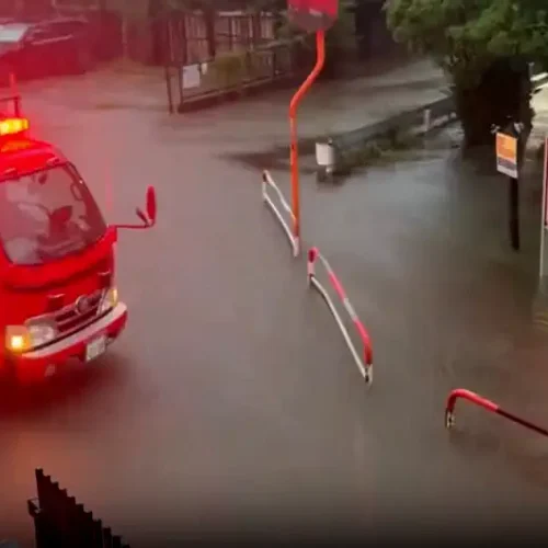 Iαπωνία: Νεκροί και αγνοούμενοι από το πέρασμα του τυφώνα Ντουτζουάν