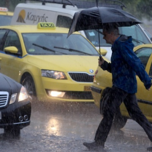 Επιστρέφουν στα τιμόνια οι ταξιτζήδες και αναστέλλουν προσωρινά την απεργία – Δείτε γιατί
