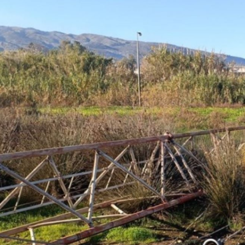 Σούδα: Κατέρρευσε η κεραία της ΕΡΤ – Διερευνάται αν οφείλεται σε δολιοφθορά ή καταπόνηση