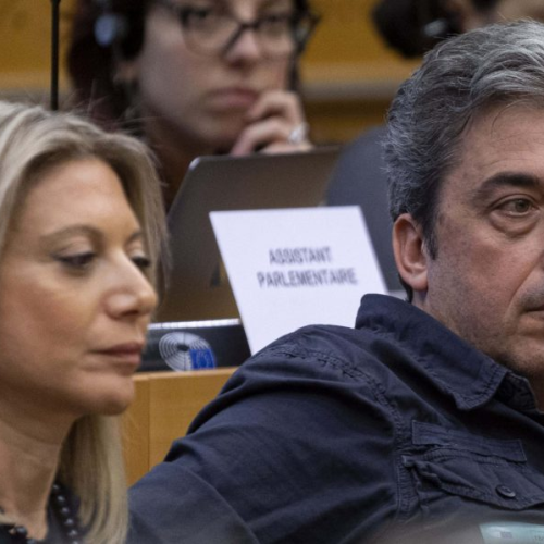 Ρήξη στον Σύλλογο Συγγενών Τεμπών – Ασλανίδης για Καρυστιανού: «Κανείς συγγενής δεν είναι μαζί της»