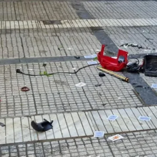 Θεσσαλονίκη: Θρίλερ με 5χρονο που πετούσε αντικείμενα από τον 6ο όροφο στη Βασιλέως Γεωργίου