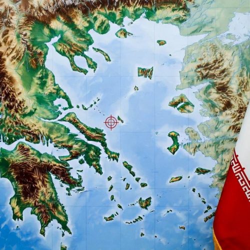 ΕΙΝΑΙ Η ΕΛΛΑΔΑ ΣΤΟ ΣΤΟΧΑΣΤΡΟ ΤΟΥ ΙΡΑΝ;