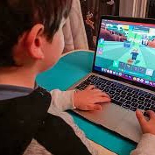 Η Ρωσία απαγόρευσε επίσημα το Roblox