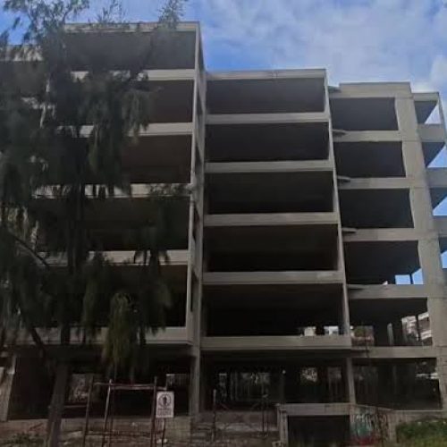 Μυστήριο στην Αγία Παρασκευή: Νεκρός 25χρονος σε κτίριο «φάντασμα»