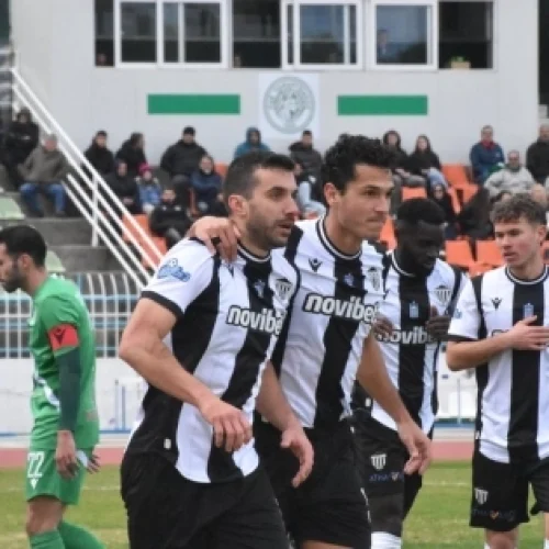 Super league 2: Κόλλησε στο μηδέν με την Ελλάς Σύρου ο Πανιώνιος και στο +7 η Καλαμάτα που πέρασε και από το Άργος