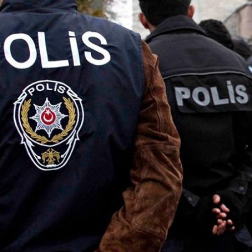 Χαμός στη Τουρκία μετά από σύλληψη δημοσιογράφου