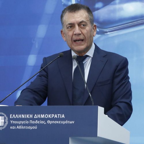 Βρούτσης: «Δεν είναι απαραίτητη η ταυτόχρονη παρουσία των ιδιοκτητών των ΚΑΕ»