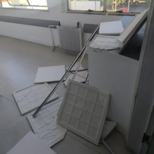 Κατέρρευσε τμήμα ψευδοροφής σε νοσοκομείο – Τραυματίστηκε ασθενής