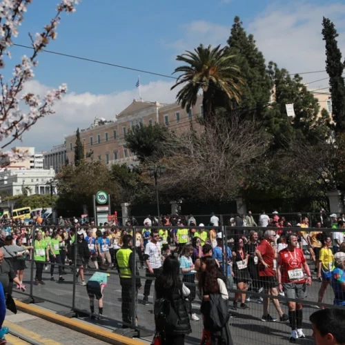Ημιμαραθώνιος Αθήνας: Αλλαγές σε λεωφορεία, τρόλεϊ και τραμ – Τι πρέπει να ξέρουν οι επιβάτες