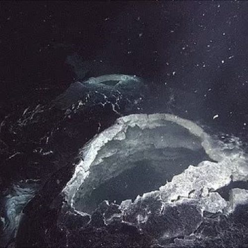 «ΠΑΓΚΟΣΜΙΑ ΑΝΗΣΥΧΙΑ»: Τί πρόκειται να συμβεί σε λίγες ώρες σε «μεγάλο υποθαλάσσιο ηφαίστειο«