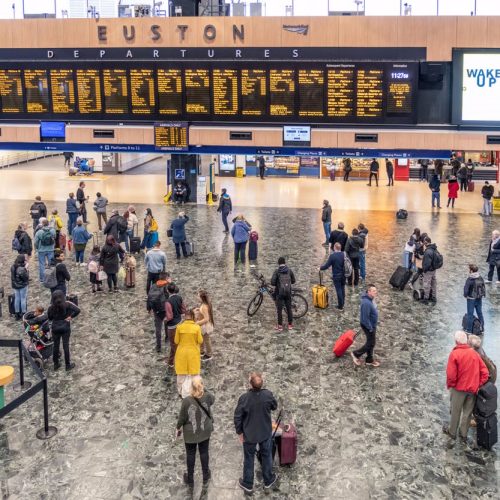 Συναγερμός στη βρετανική πρωτεύουσα – Εκκένωση κεντρικού σταθμού για ύποπτο αντικείμενο