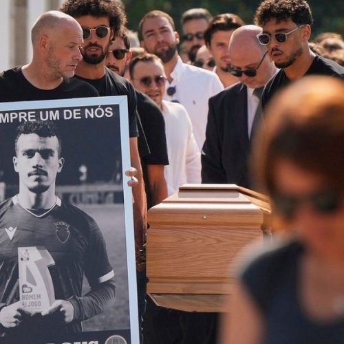 «ΡΑΓΙΖΟΥΝ ΚΑΡΔΙΕΣ» στην Πορτογαλία για τον Ντιέγκο Ζότα και τον αδερφό του – LIVE