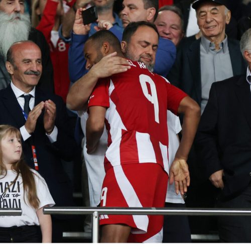 «Βόμβα»: Ο Μαρινάκης κρατάει τον Ελ Κααμπί – Υπογράφει νέο συμβόλαιο!