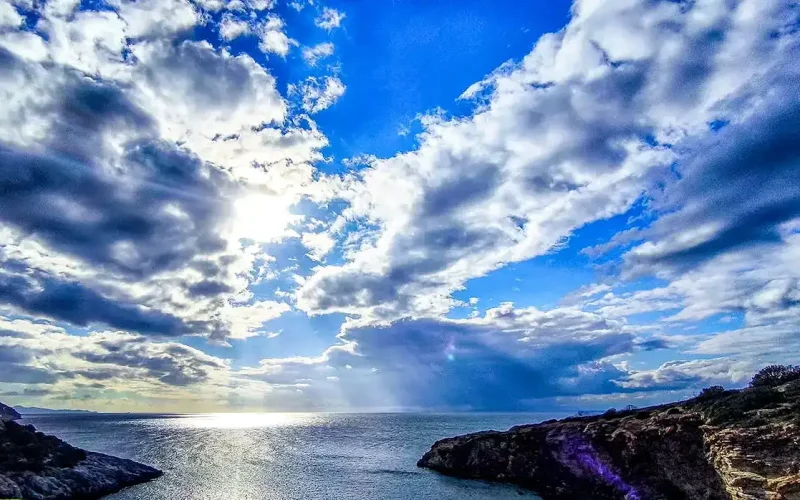 Έρχονται καταιγίδες σήμερα