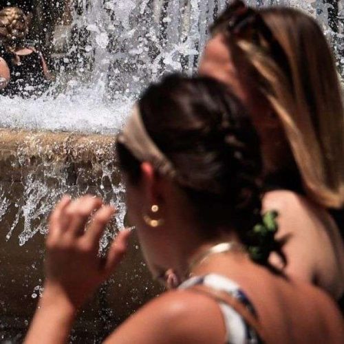 Καιρός: «Καλοκαιρινό» ξεκίνημα της εβδομάδας με ηλιοφάνεια και 30άρια – Ποιες ημέρες θα είναι οι πιο ζεστές