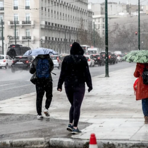 Καιρός: Υποχωρεί η κακοκαιρία Kristin, αλλά έρχεται νέα «ζόρικη» επιδείνωση το Σαββατοκύριακο