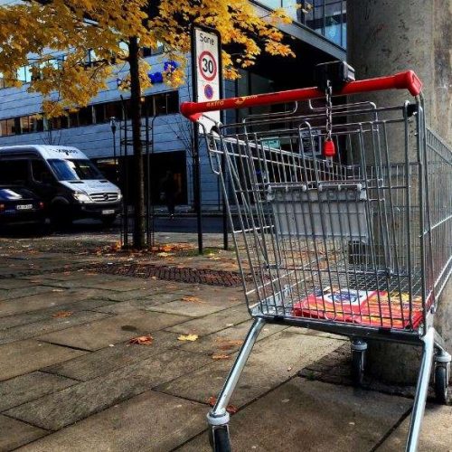 Σούπερ μάρκετ: Αδειάζουν από προσφορές τα ράφια – Τι αλλάζει