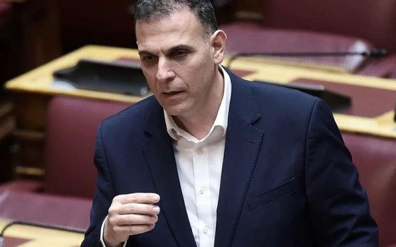 Παραίτηση Καραμέρου από τον ΣΥΡΙΖΑ