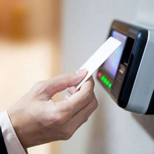 Αύξηση 637% στις υπερωρίες στον τουρισμό – 24.158 επεμβάσεις ελέγχου σε 4 μήνες