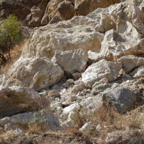 Διακοπή κυκλοφορίας οχημάτων στην Ε.Ο Τρίπολης-Πύργου λόγω «κατολίσθησης» – Από πού εκτρέπονται τα ΙΧ