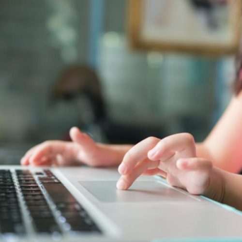 «ΣΟΚΑΡΙΣΤΙΚΑ» στοιχεία – 1 στους 7 ΕΦΗΒΟΥΣ με προβλήματα «ΨΥΧΙΚΗΣ ΥΓΕΙΑΣ» λόγω των Μέσων Κοινωνικής Δικτύωσης