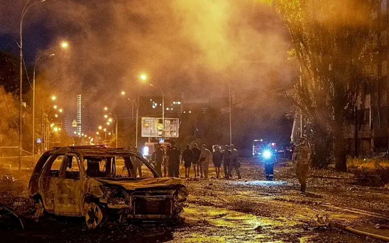 Κίεβο: Νέα μαζική ρωσική επίθεση με βαλλιστικούς πυραύλους – Νεκροί και τραυματίες