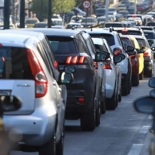 Απεργία: Κυκλοφοριακές ρυθμίσεις στο κέντρο της Αθήνας – Ποιοι δρόμοι έχουν κλείσει