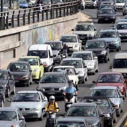 «Καραμπόλα» 5 οχημάτων στην Αθηνών Κορίνθου – «ΤΙ ΣΥΜΒΑΙΝΕΙ»