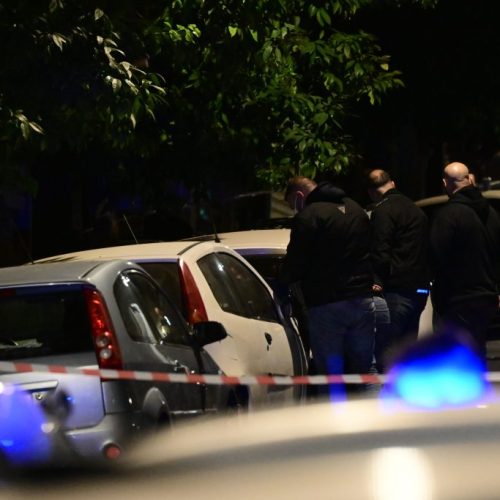 Πυροβολισμοί στην Κυψέλη: Ένας τραυματίας στο νοσοκομείο, βρέθηκαν έξι κάλυκες