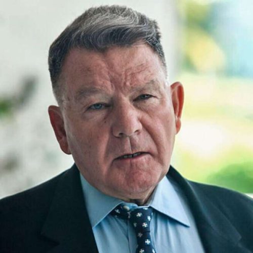 Αλέξης Κούγιας: Πέμπτο 24ωρο στη ΜΕΘ – Φειδωλοί οι γιατροί στις εκτιμήσεις τους
