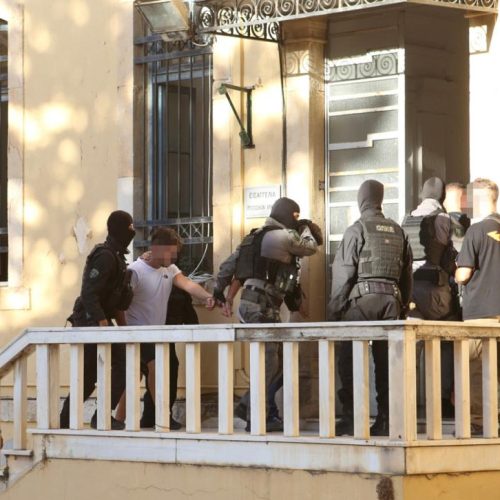 «Μαφία» της Κρήτης – Προφυλακιστέοι έξι από τους πρώτους 16 που απολογήθηκαν