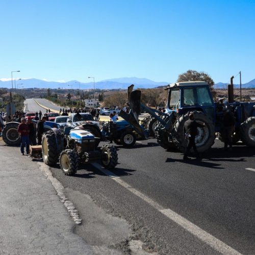 Κρήτη: «Μπλόκο» κτηνοτρόφων στον Μητσοτάκη – Θα αποκλείσουν τη Δαμάστα στα εγκαίνια της ηλεκτρικής διασύνδεσης