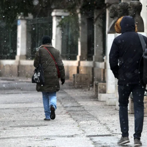 Ψυχρή εισβολή 2 ημερών: Κρύο, βροχές και χιόνια σε όλη τη χώρα – Προσοχή στην Αττική, αναφέρει ο Λαγουβάρδος