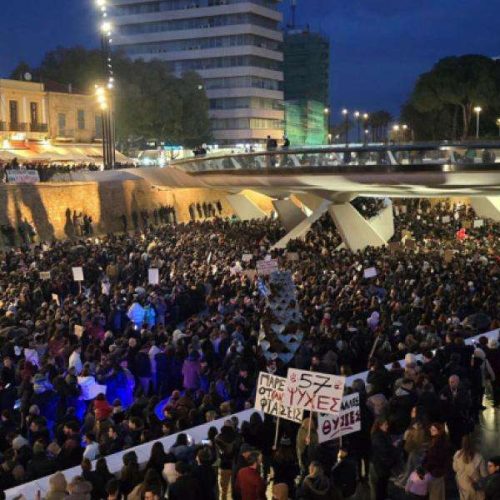 H Κύπρος «φώναξε, Δεν έχω οξυγόνο» για τα Τέμπη – Συγκεντρώσεις σε τέσσερις πόλεις