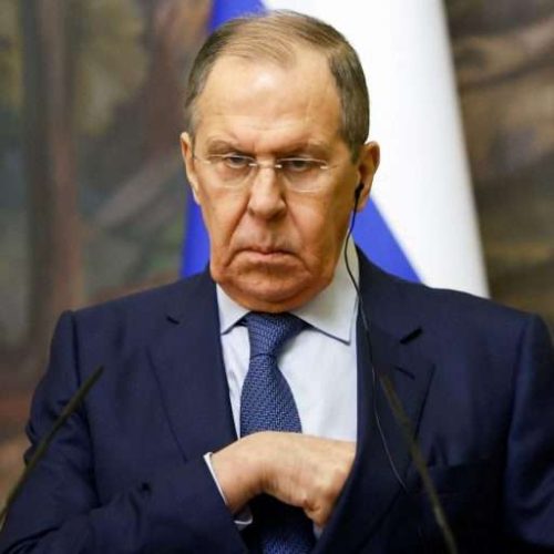 Λαβρόφ προτείνει Γερμανία και Τουρκία ως εγγυητές για την ασφάλεια της Ουκρανίας