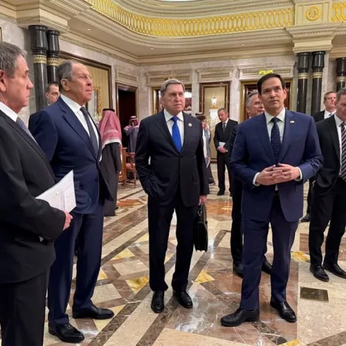Σήμερα η επικοινωνία Μόσχας-Ουάσινγκτον για το σχέδιο κατάπαυσης του πυρός στην Ουκρανία
