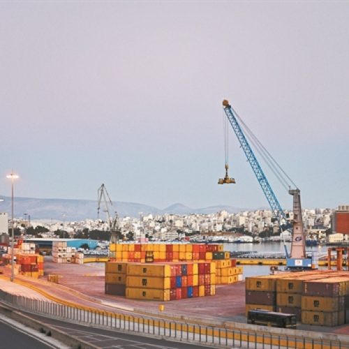 ΣΟΚ: Λιμενεργάτες «διακινούσαν ναρκωτικά» στο λιμάνι του Πειραιά – Πώς δρούσαν;