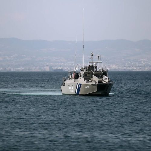 Ρόδος: Συνελήφθησαν 76 «παράνομοι μετανάστες» και τρεις διακινητές